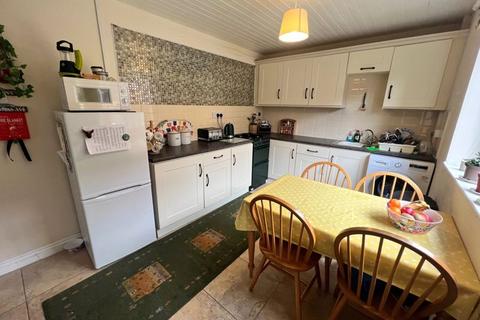 3 bedroom semi-detached house for sale, Macaulay Avenue, Hereford