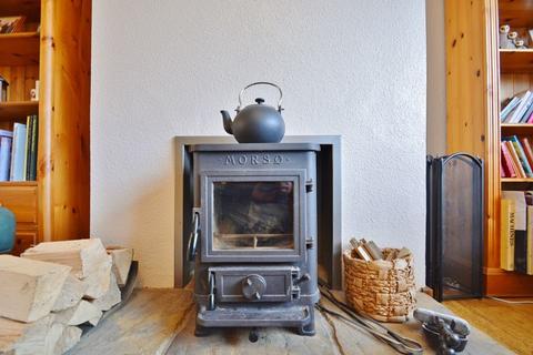 28 Chinnor Road, Thame, OX9 3LR