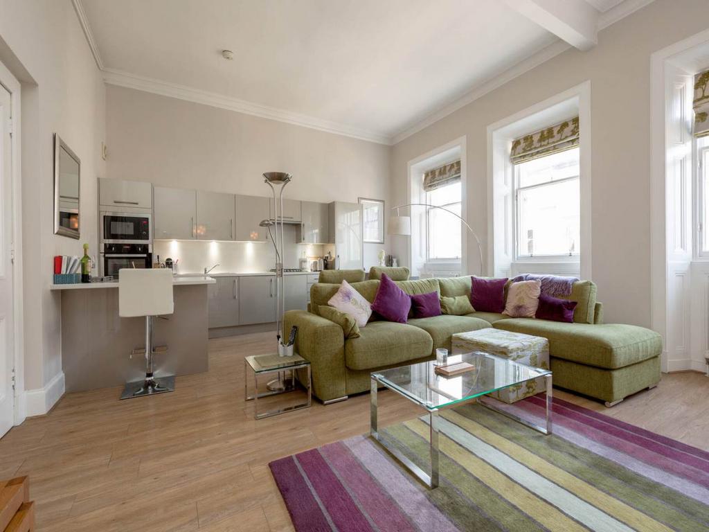 Rothesay Place, Edinburgh, 2 bed flat £395,000