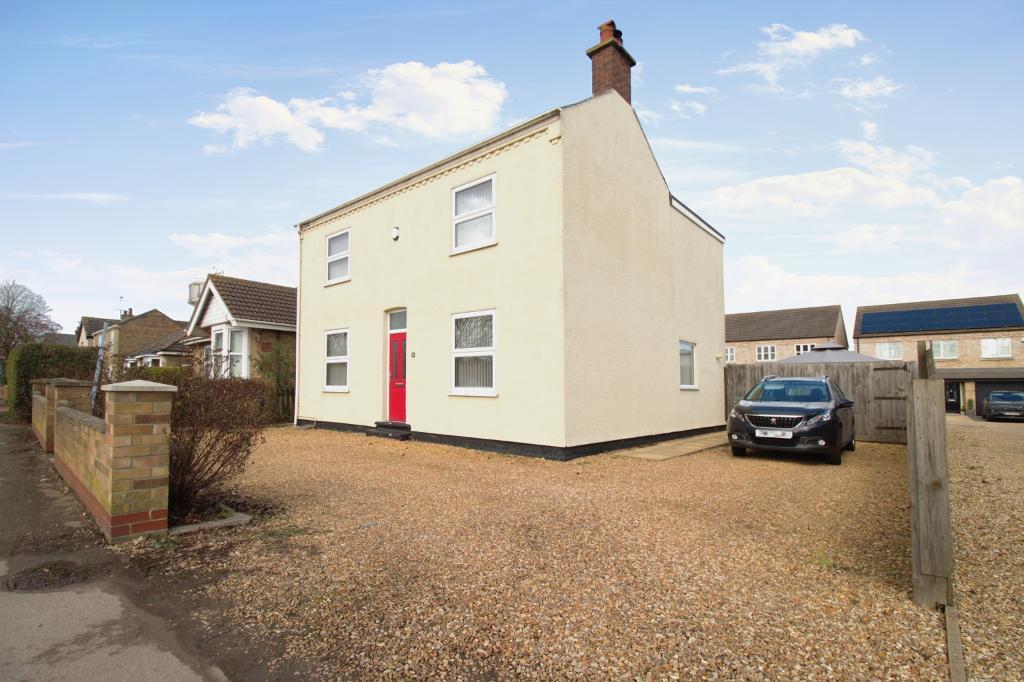 Peterborough Road, Whittlesey, Peterborough, PE7 1NJ 4 bed detached