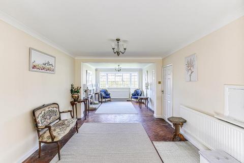 32 Shaw Crescent, South Croydon, CR2 9JA
