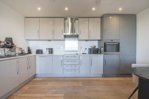 2 bedroom flat to rent, Dartford DA1