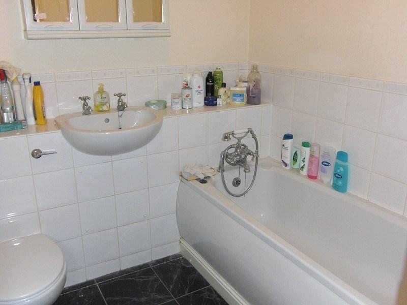 Stanley Close, New Eltham SE9 House share £775 pcm (£179 pw)