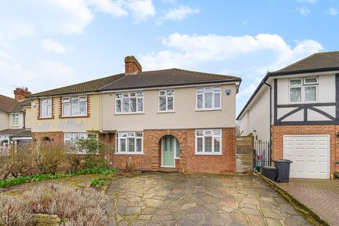75 Chestnut Avenue, West Wickham, BR4 9EU
