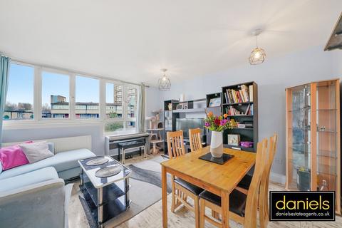 2 bedroom flat for sale - Hazlewood Crescent, Ladbroke Grove , London, W10