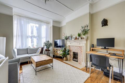 16a Theodore Road, London, SE13 6HT