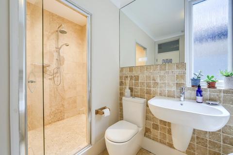16a Theodore Road, London, SE13 6HT