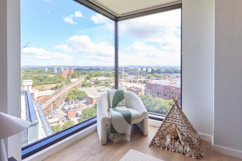 2 bedroom apartment for sale - Meadowside, Danzic Street, Manchester, M4