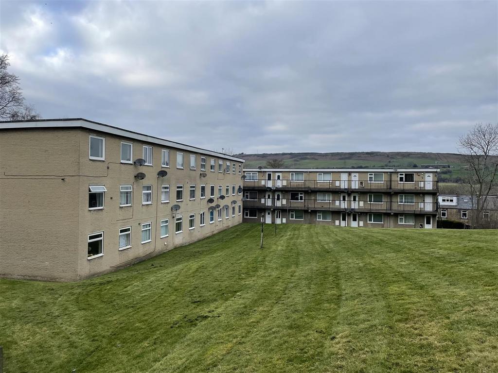 Carr Road, Deepcar, Sheffield 1 bed flat for sale £59,950