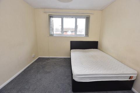 2 bedroom apartment to rent, Arosa Drive, Birmingham