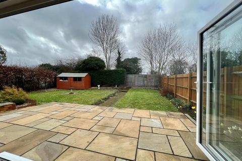14 Gorse Close, Northampton, NN2 8ED