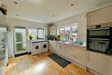 14 Gorse Close, Northampton, NN2 8ED