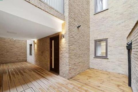 3 bedroom apartment to rent - Dod Street, London, E14 7UY