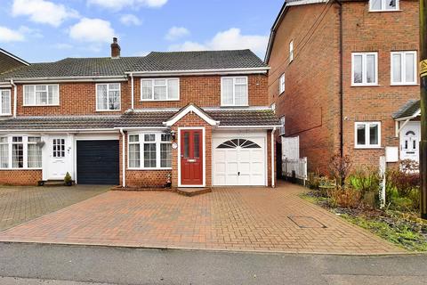 3 bedroom end of terrace house for sale - High Street, Wouldham