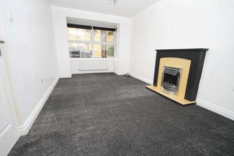6 Longlands, Idle, Bradford, BD10 9UG