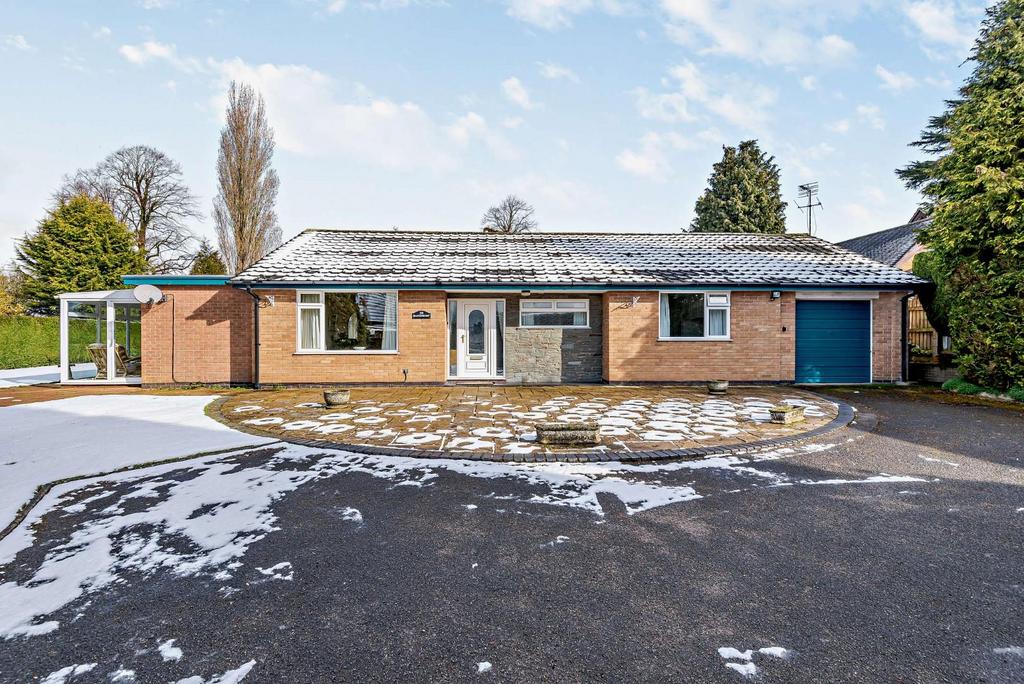 Knowle Road, Stafford 2 bed detached bungalow £600,000