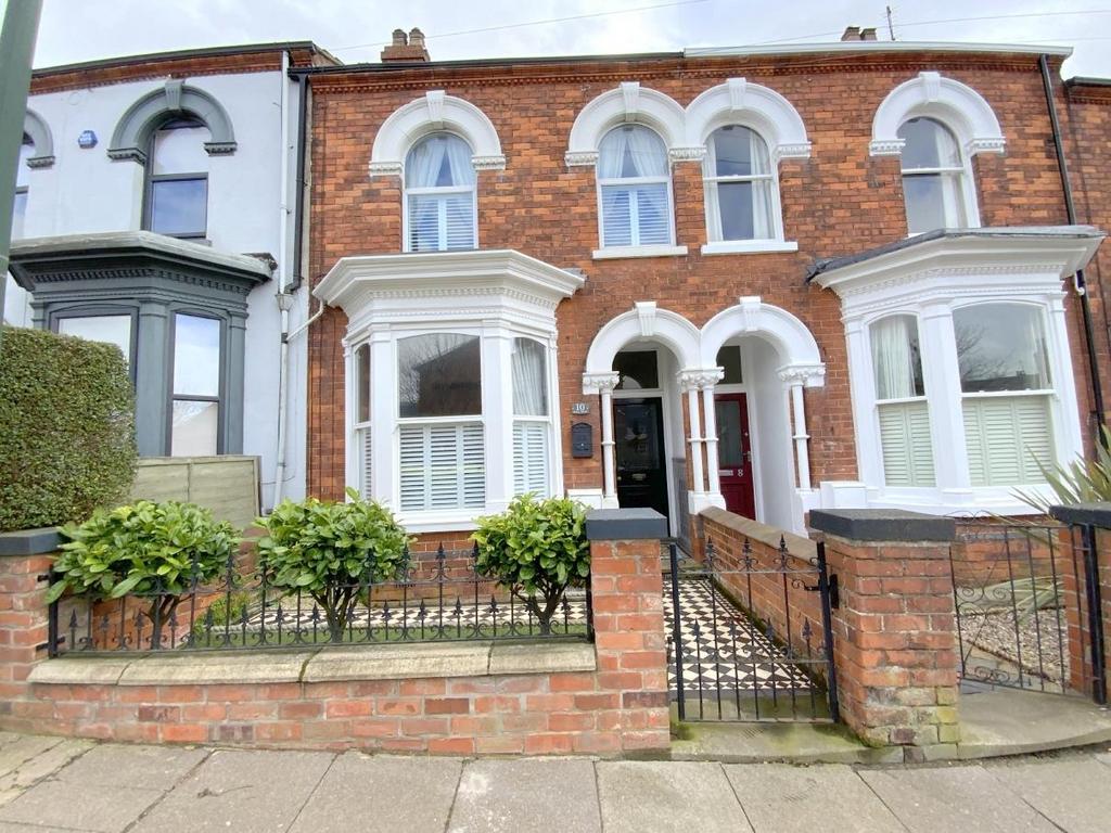 Knoll Street, Cleethorpes 4 bed terraced house for sale £240,000
