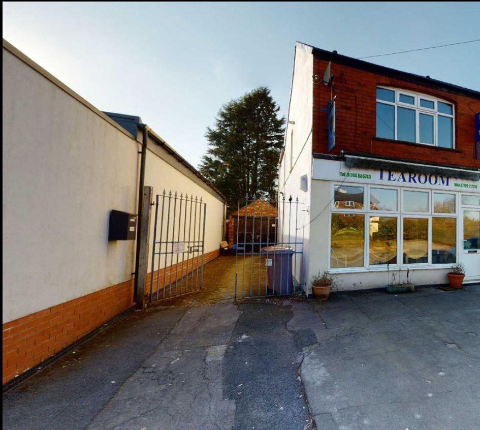 Ormskirk Road, Rainford, WA11 8 1 bed apartment £600 pcm (£138 pw)