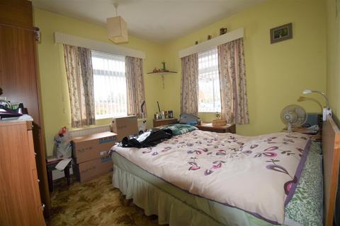 2 bedroom semi-detached bungalow for sale - Tattenhoe Lane, Bletchley, Milton Keynes