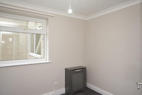 2 bedroom flat to rent - Oakland Court, Sheffield