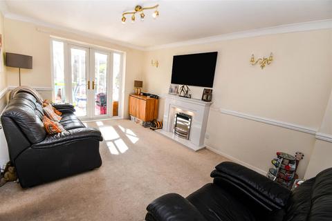 1 Conifer Close, Hull, HU5 5YU
