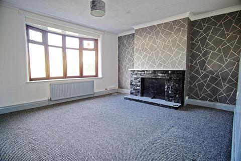3 bedroom semi-detached house to rent - 3-Bedroom House To Let on Malvern Avenue, Preston