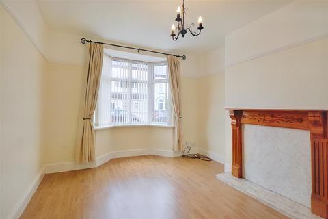 3 bedroom semi-detached house for sale - College Street, Long Eaton