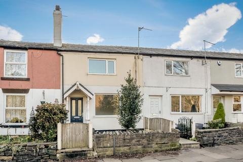 2 bedroom house to rent - Ringley Road, Radcliffe, Manchester
