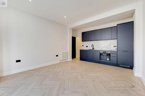 61a Vicarage Road, London, N17 0BB