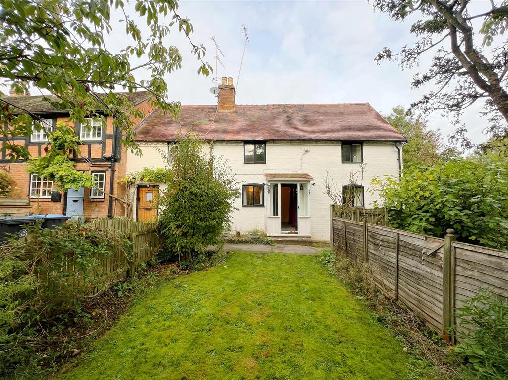 The Square, Clifford Chambers, StratfordUponAvon 2 bed end of terrace