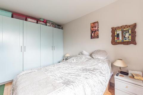 Flat 4, St Chads Conway Road, Carlton, Nottingham, NG4 2PU