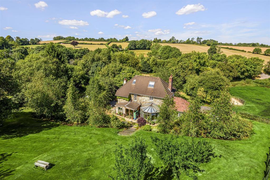 Oakford 3 bed detached house for sale £875,000