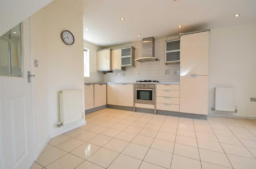 Wilfred Owen Close, Shrewsbury 3 bed semidetached house £249,000