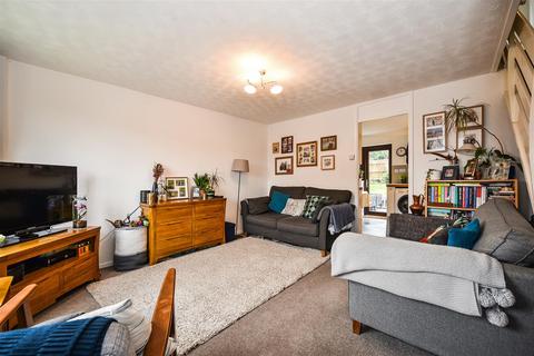 68 Watermills Close, Andover, SP10 2ND