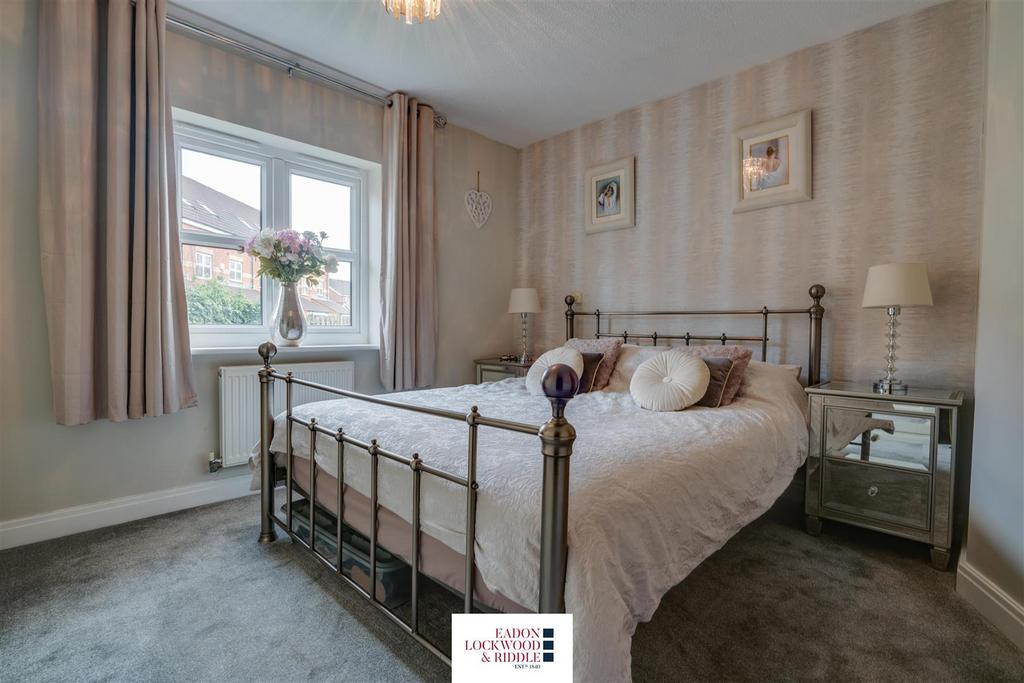 Master Bedroom 1.jpg