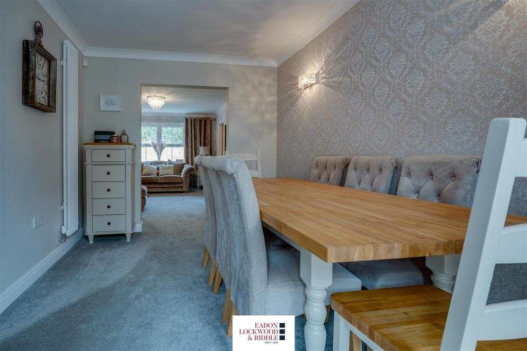 Dining Room 1.jpg