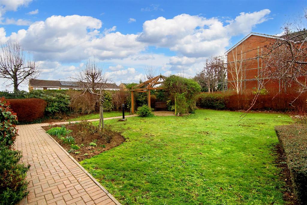 Goodes Court gardens .JPG
