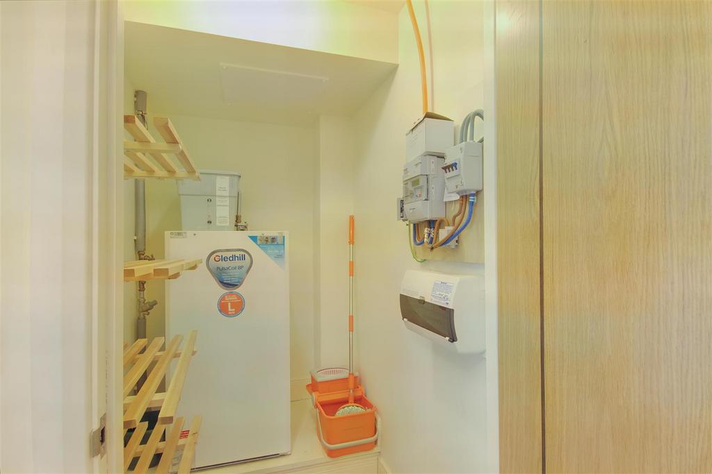 Store cupboard .JPG