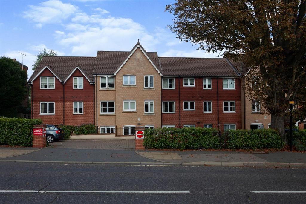 Exterior .jpg