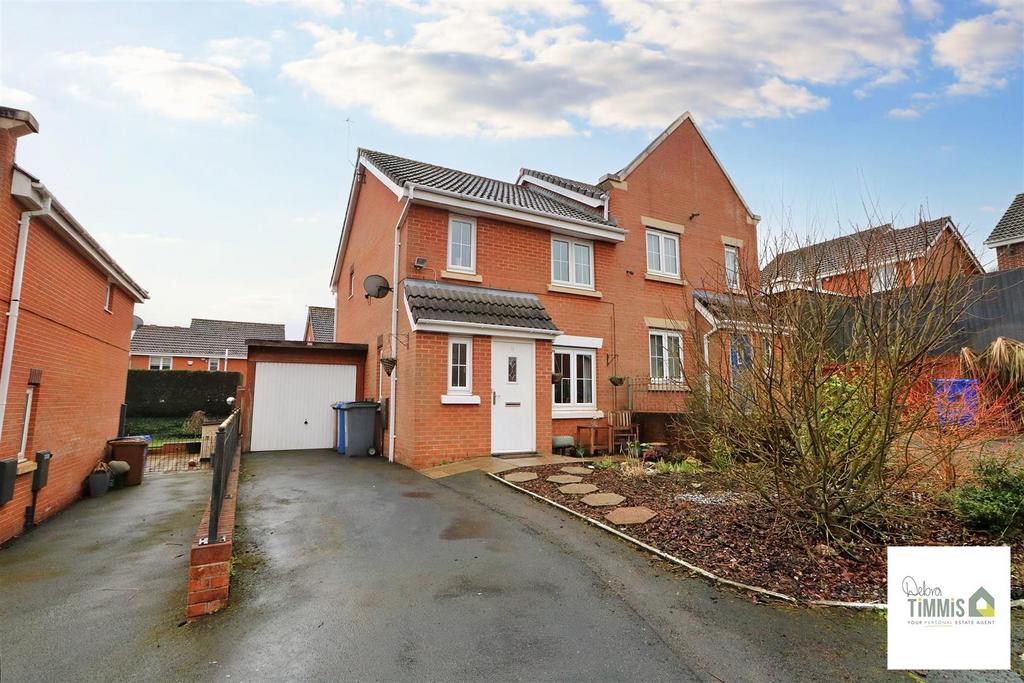Topaz Close, Milton, StokeOnTrent 3 bed semidetached house for sale