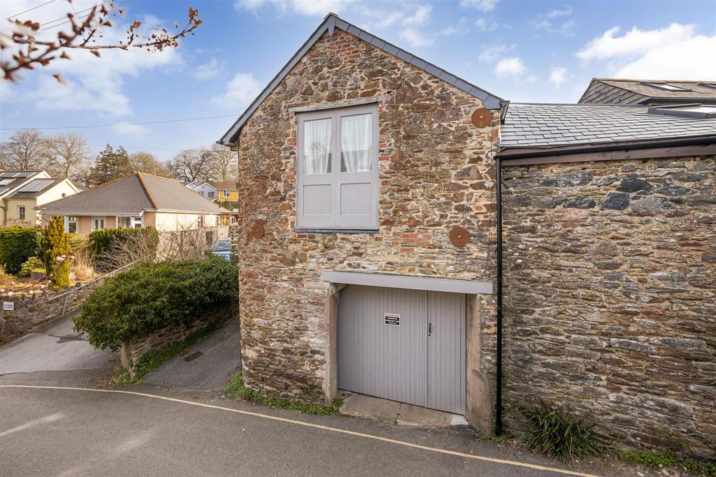 A03 - Hidden Cottage Collins Road Totnes - 230306.