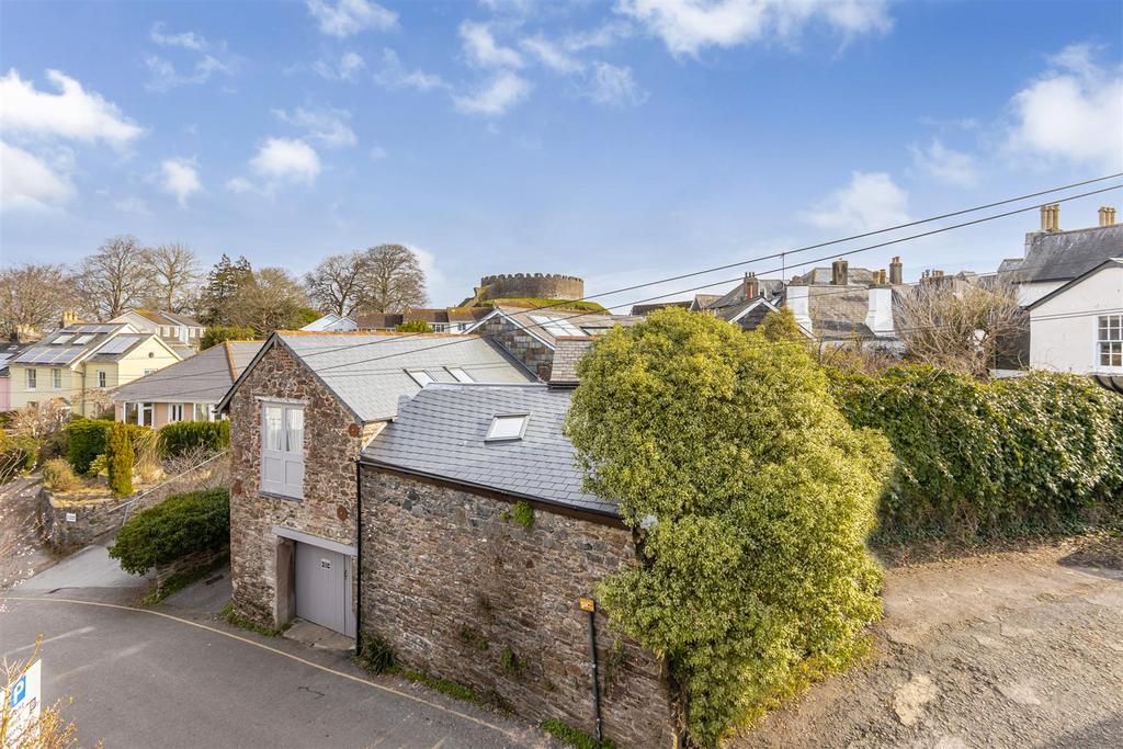 A04 - Hidden Cottage Collins Road Totnes - 230306.
