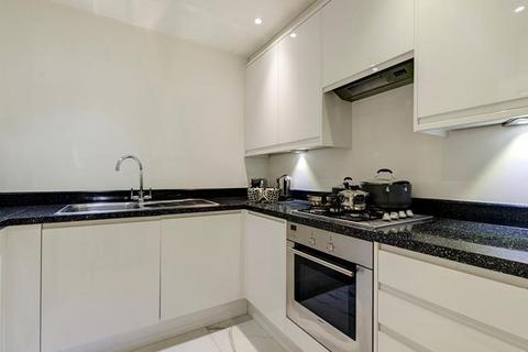 4 bedroom apartment to rent, Lexham Gardens, London