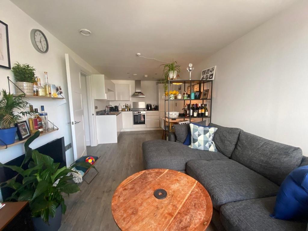 Open Plan Living Kitchen2.jpg