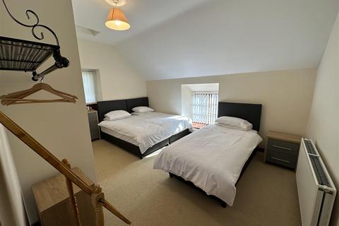 3 bedroom house for sale, Pentrefoelas, Betws-Y-Coed