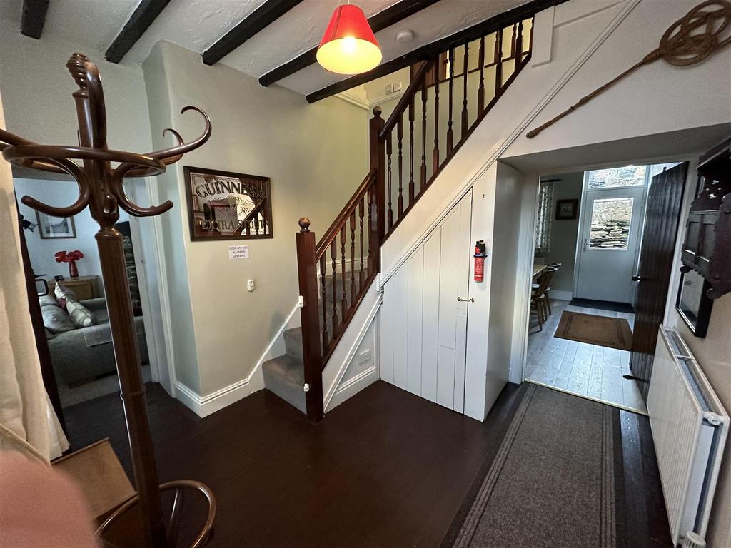 Capel Garmon, Llanrwst 4 bed house £325,000