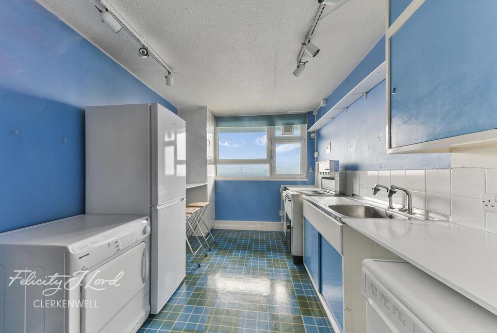 Peregrine House, Hall Street, London, EC1 1 bed flat for sale £300,000