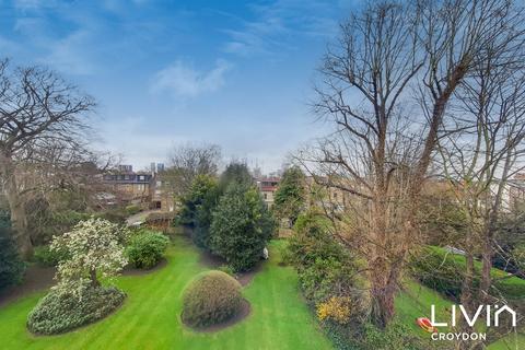 37a Outram Road, Croydon, CR0 6XG