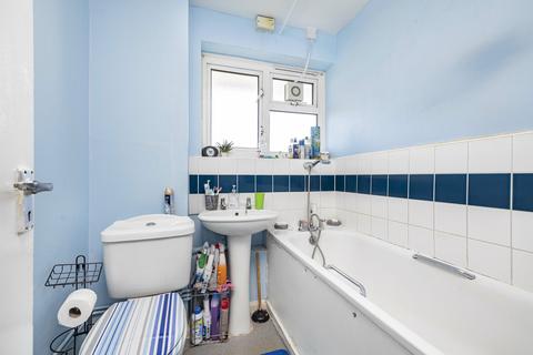 30 Selhurst Place, London, SE25 5PY