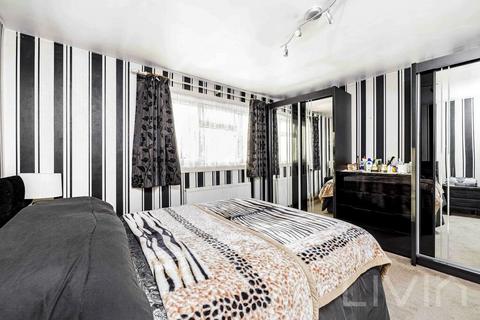 9 Rusthall Close, Croydon, CR0 7YH